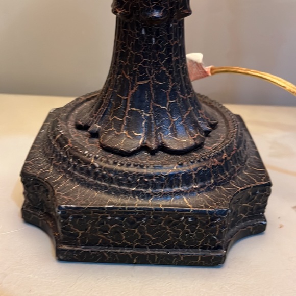 Shady Lady lamp Victorian style - Picture 3 of 13